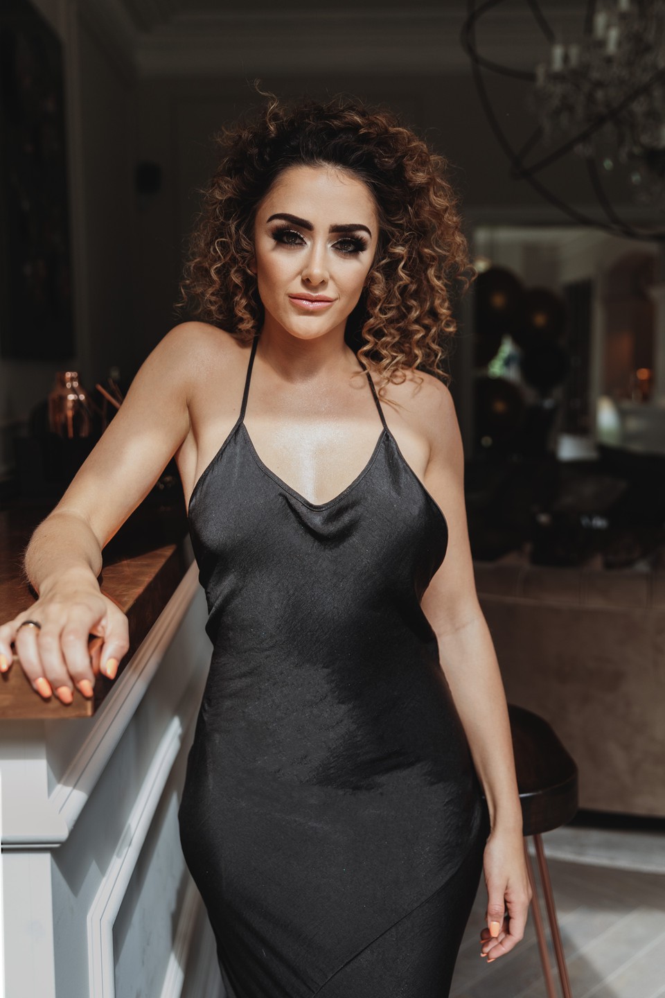 Black And Red >> Hanna Miraftab - Real Housewives Of Cheshire - Leandra Palmer Black And Red >> Hanna Miraftab - Real Housewives Of Cheshire - Leandra Palmer