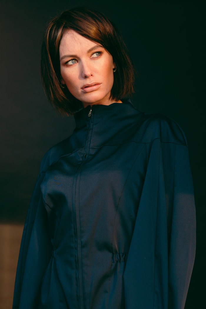 Photographer: Tom Davidson
MUA: Lois Pickup